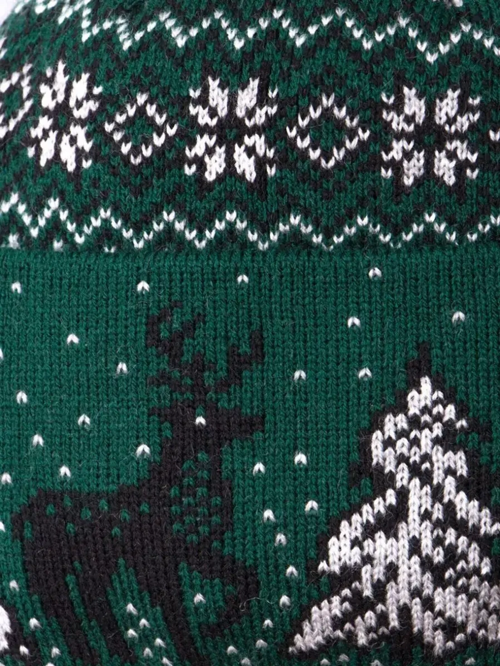 Шапка зимняя вязаная детская