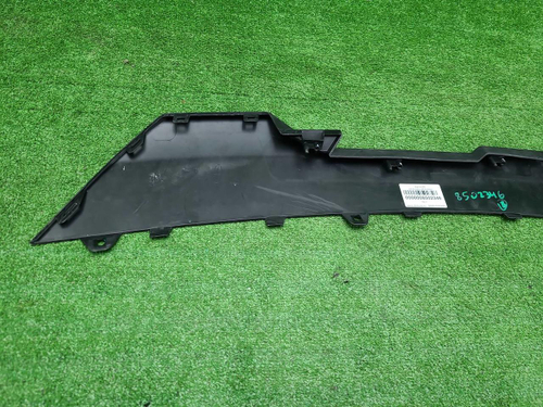 Накладка переднего бампера Geely Atlas 2 (23-нв)