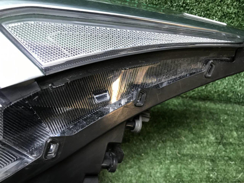 Битая Фара левая Kia Cerato 4 (2021-н.в.) LED