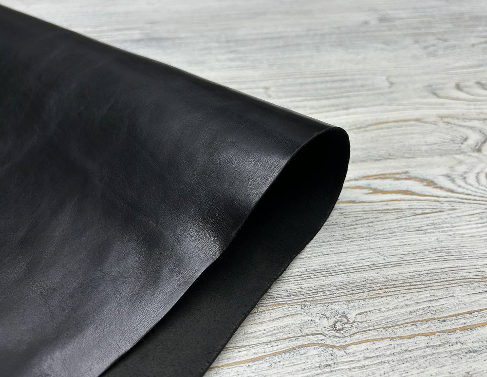 Juppiter Nero (1,4-1,6 мм), цв. Черный, натуральная кожа