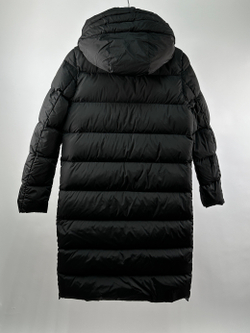 Пуховое пальто Moncler