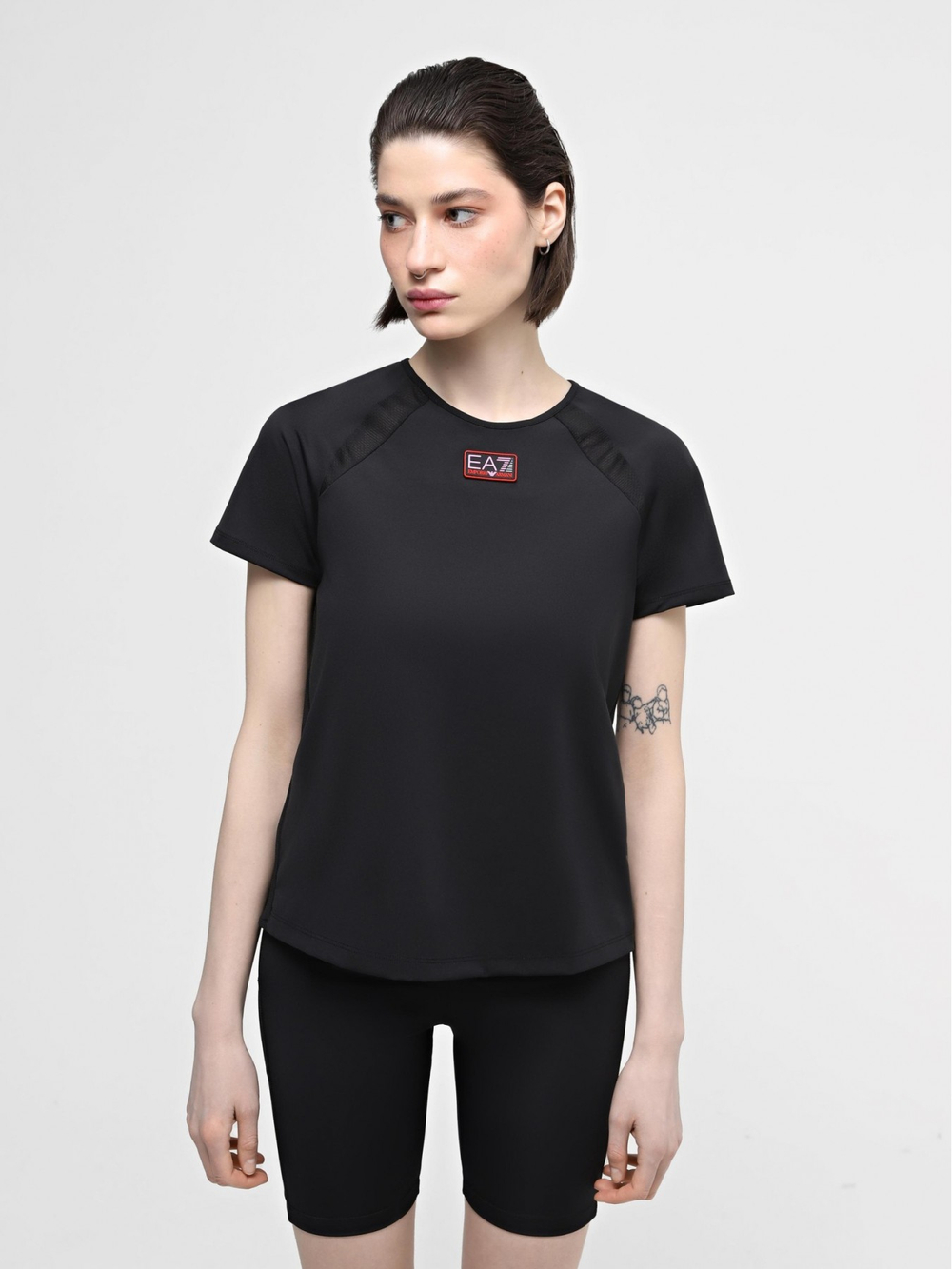 Футболка женская Jumper EA7