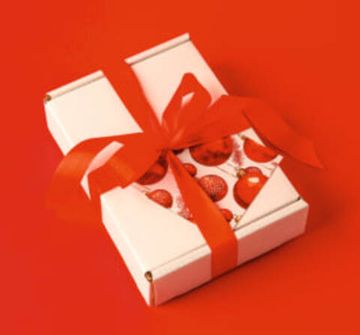 Коробка бренд белая 16*14*4