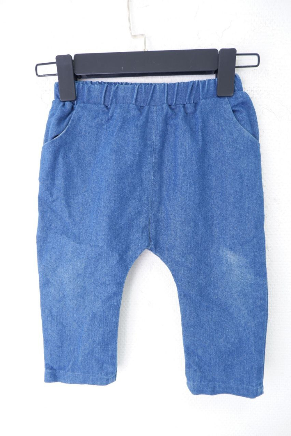 Джинсы модного цвета на 3 года