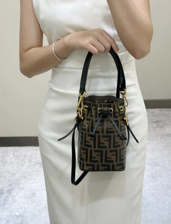 Fendi Mon Tresor 18 cm