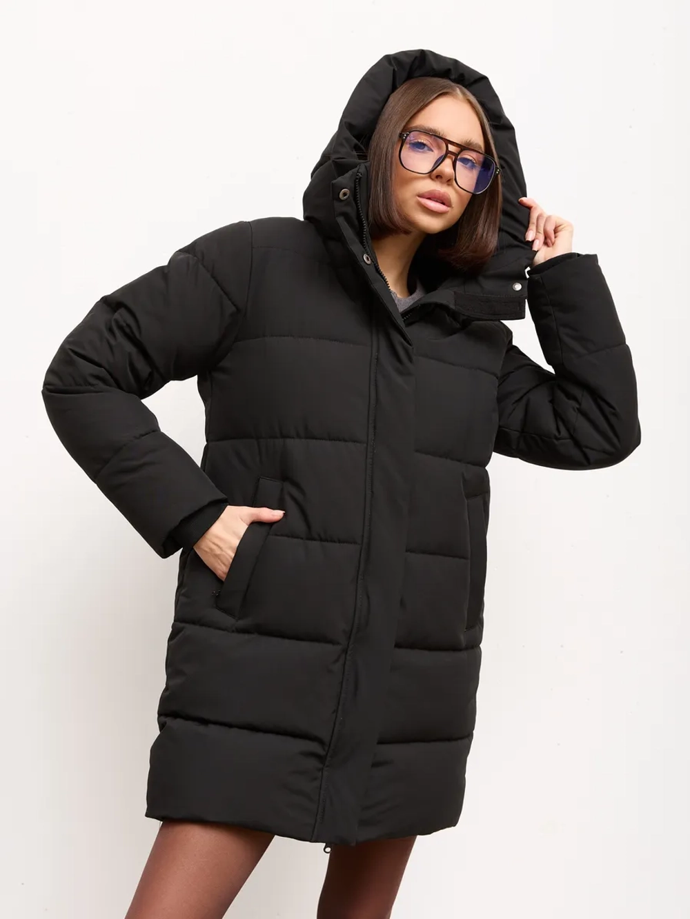 Куртка зимняя удлиненная с капюшоном