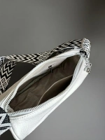 Сумка женская кросс-боди экокожа белая QOZA