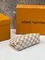 Косметичка Louis Vuitton Cosmetic Pouch Pm серый