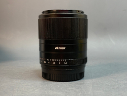 Viltrox AF 56mm F1.4 STM Fujifilm с дефектом