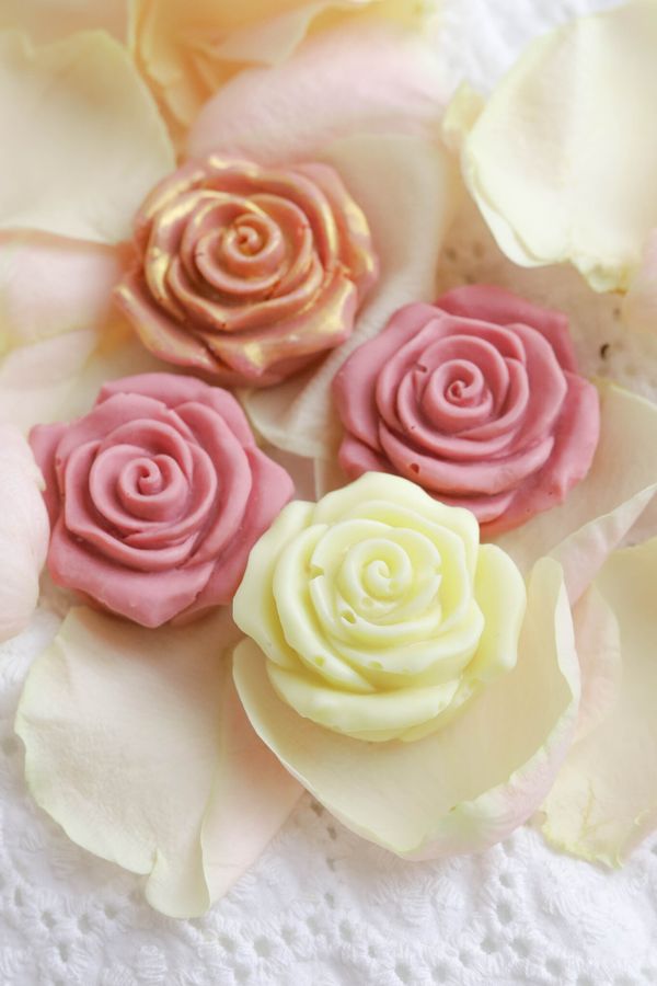 Конфеты цветы розы