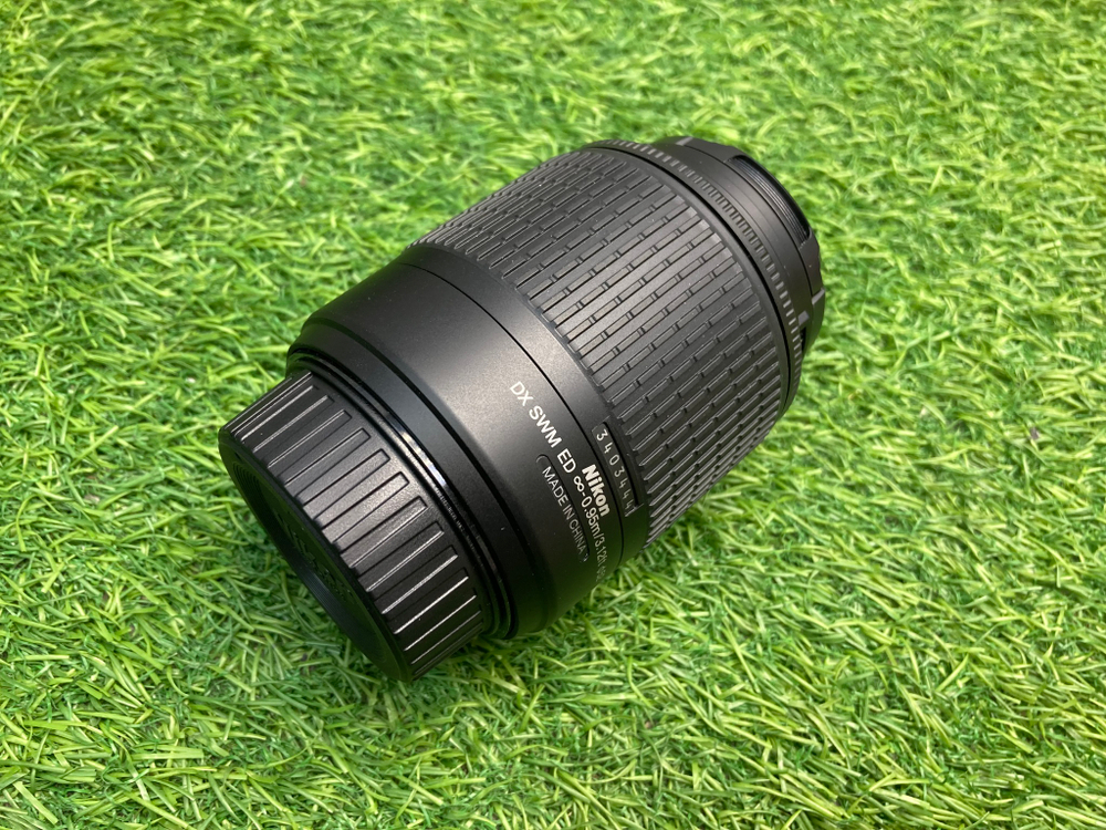 Nikon 55-200mm 4-5.6G AF-S DX ED