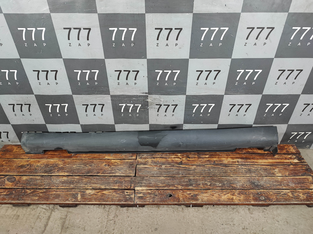 Накладка порога левого Kia Soul 3 (SK3) 19-нв Б/У Оригинал 87751K0000