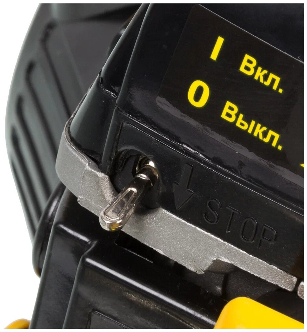 Бензопила Huter BS-52M, мощность 3,8 л. с., шина 45 см, антивибрация, топливный бак 550мл