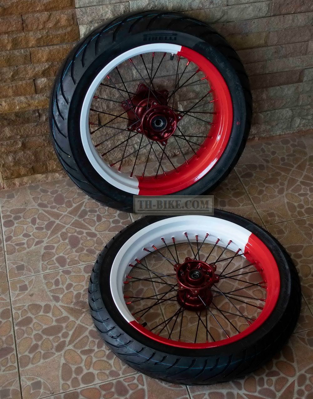17 inches rim (no tyre) Motard Wheel Conversion Kit Honda CRF250L, Rally250, CRF250M 2012-2020. Red-White