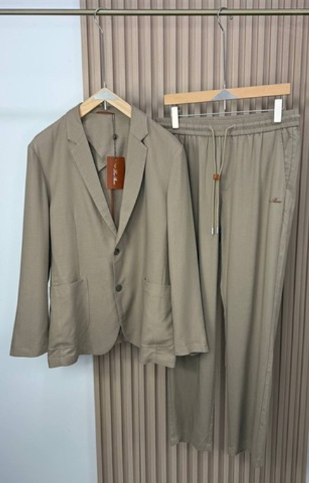 Льняной костюм Loro Piana