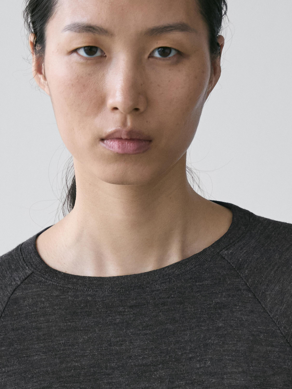 Massimo Dutti Шерстяная футболка с рукавами реглан, антрацитово-серый