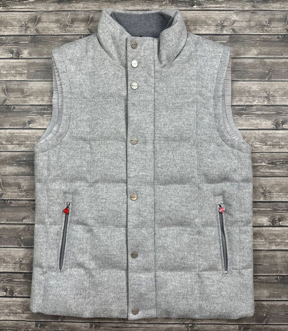 Безрукавка Kiton