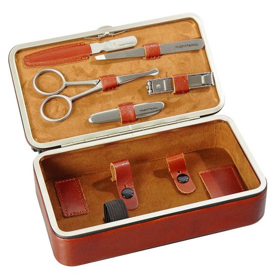 МАНИКЮРНЫЙ НАБОР ДЛЯ ПУТЕШЕСТВИЙ СВЕТЛО-КОРИЧНЕВЫЙ T&H