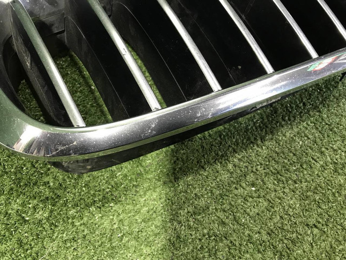 Решетка радиатора правая BMW X5 F15 X6 F16 (2013-2018)