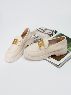 Лоферы женские демисезонные