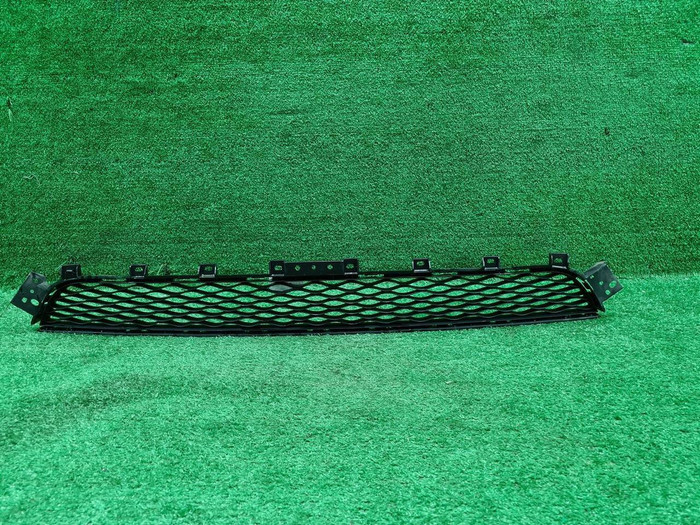 Решетка переднего бампера Infiniti QX50 2 (17-нв)