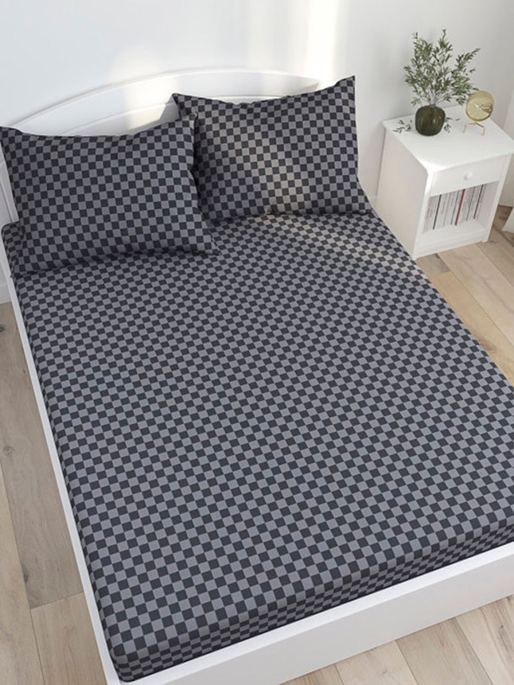 Постельное белье Сказка "Роджер" евро   наволочки 50х70 2шт Простынь на резинке 180х200 см  Пододеяльник 200х215 см