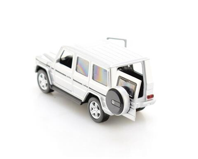 Модель ин. мет. "Mercedes-Benz G-Class" 12см, двери, багаж, серебристый, коробка G-СLASS-SL (Технопарк)