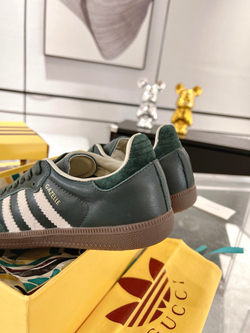Gucci Adidas Gazelle Sneaker