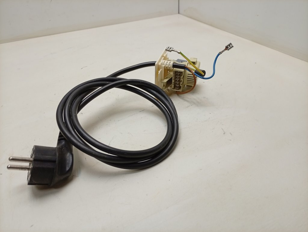 LFTA+5H1741 ктп11 Сетевой шнур для посудомоечной машин Indesit, Ariston C00279484 б/у