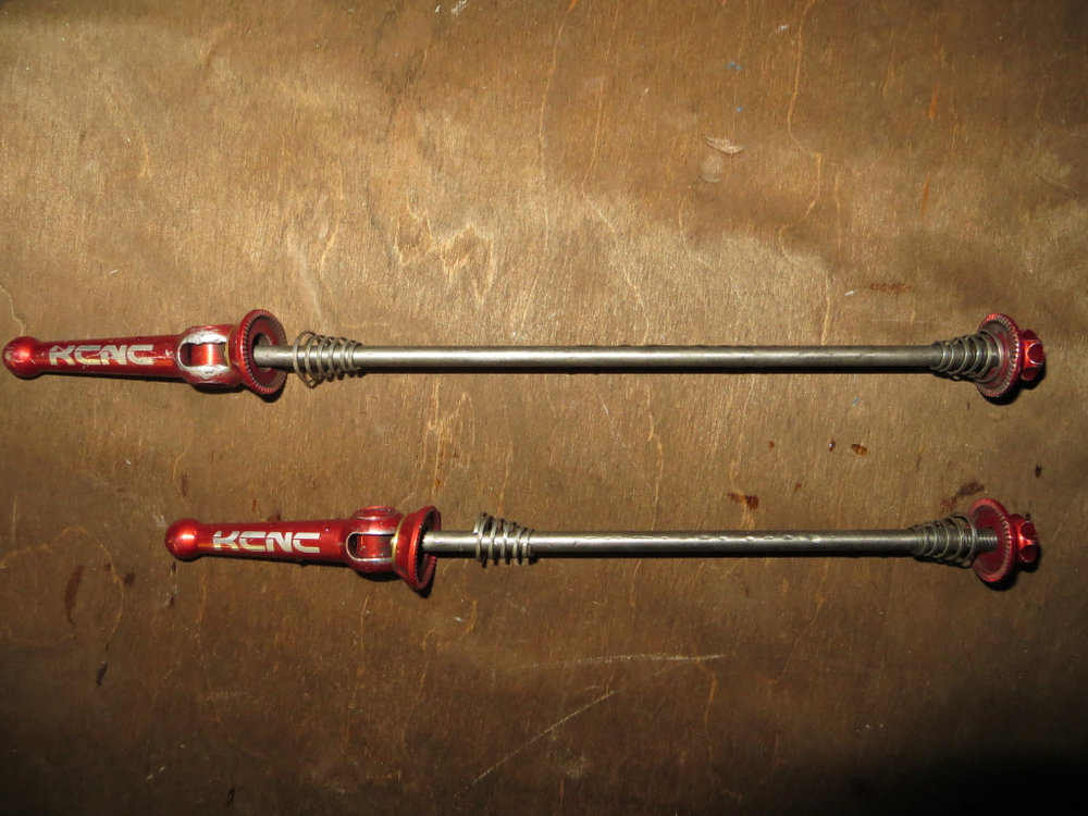 Титановые эксцентрики kcnc qr с титановой осью