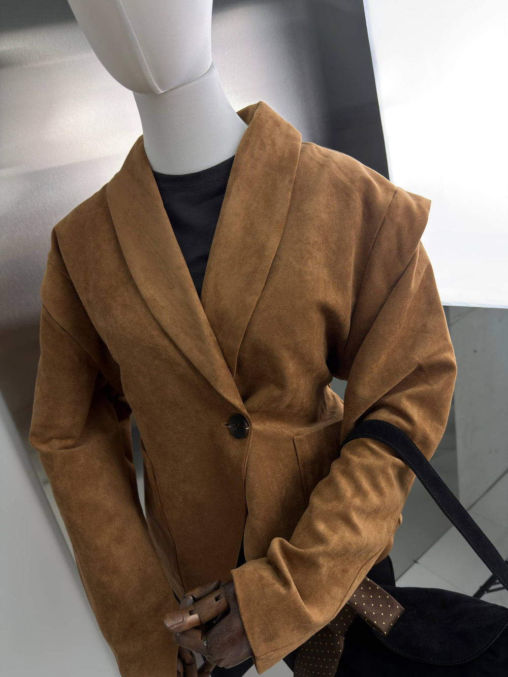 Куртка-пиджак женский артикул 989 цвет "кэмел"