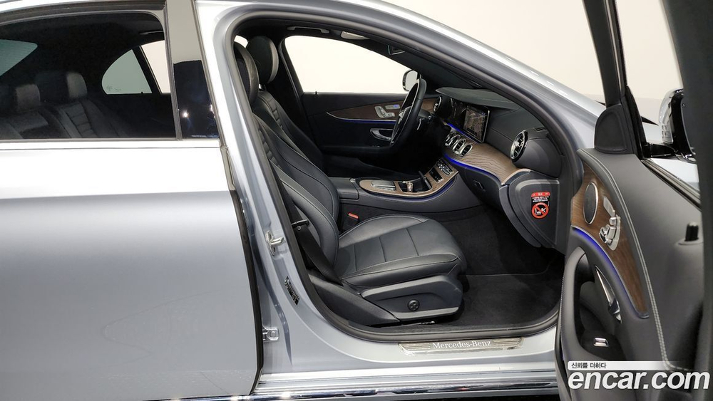 Mercedes-Benz E-Class W213 E250 Exclusive (11.2021)
