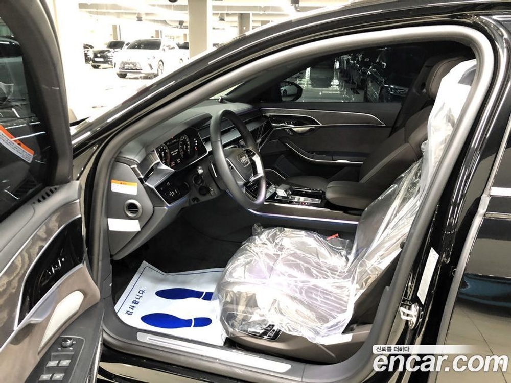Audi A8 (D5) 55 TFSI Quattro Premium LWB (09.2023)
