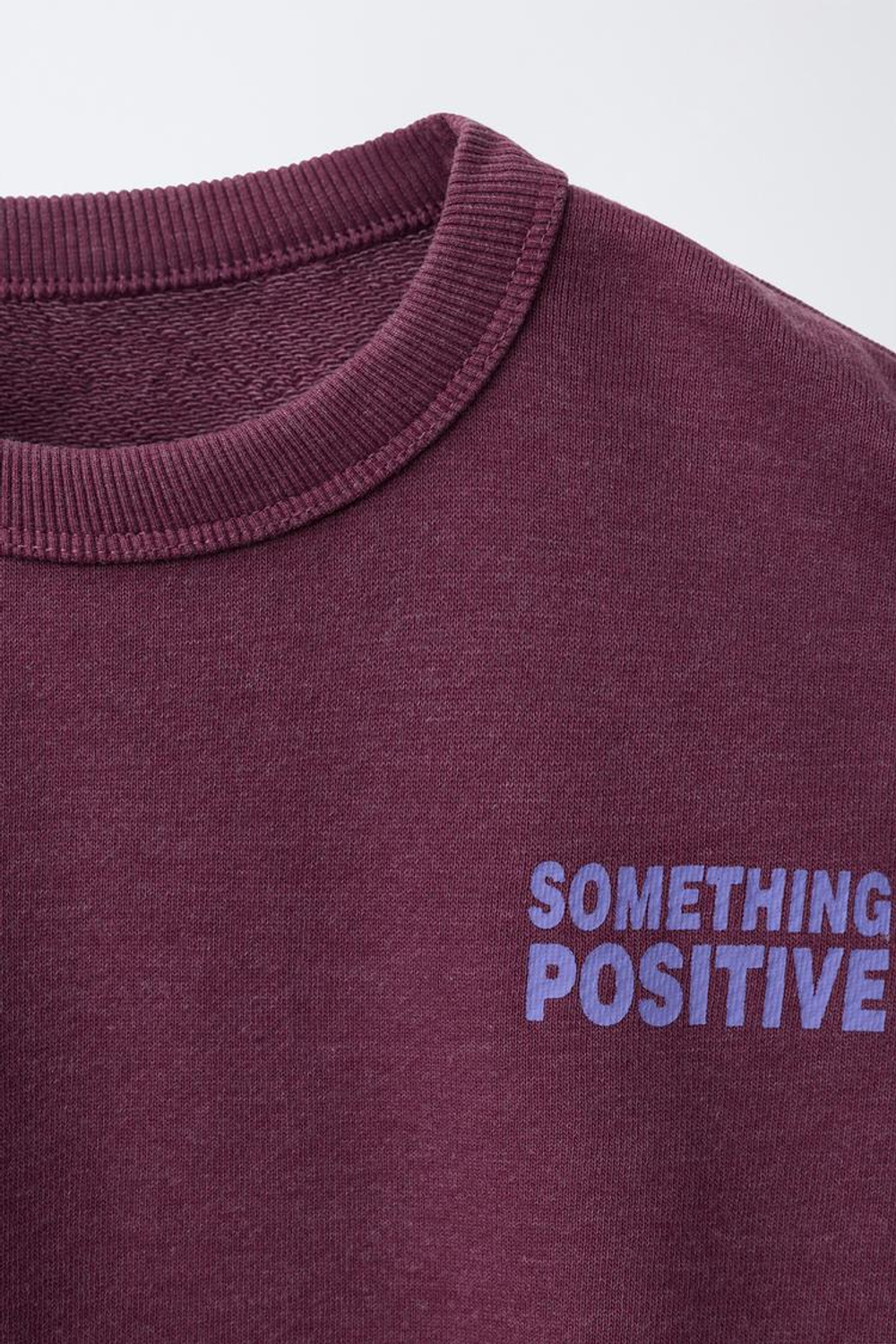 ZARA ТОЛСТОВКА С НАДПИСЬЮ, ГРАНАТОВЫЙ