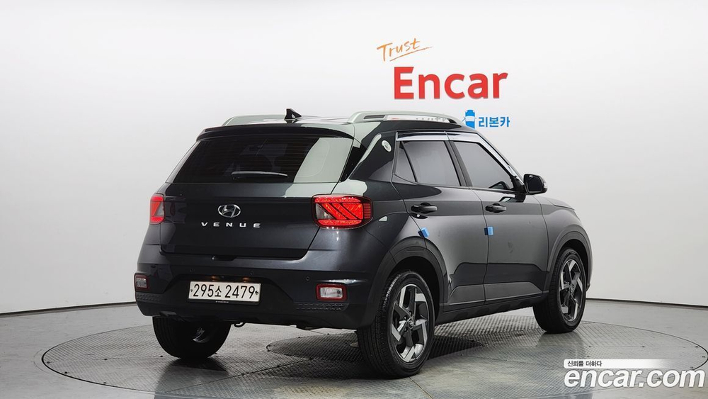 Hyundai Venue 1.6 Fluxe (01.2020)