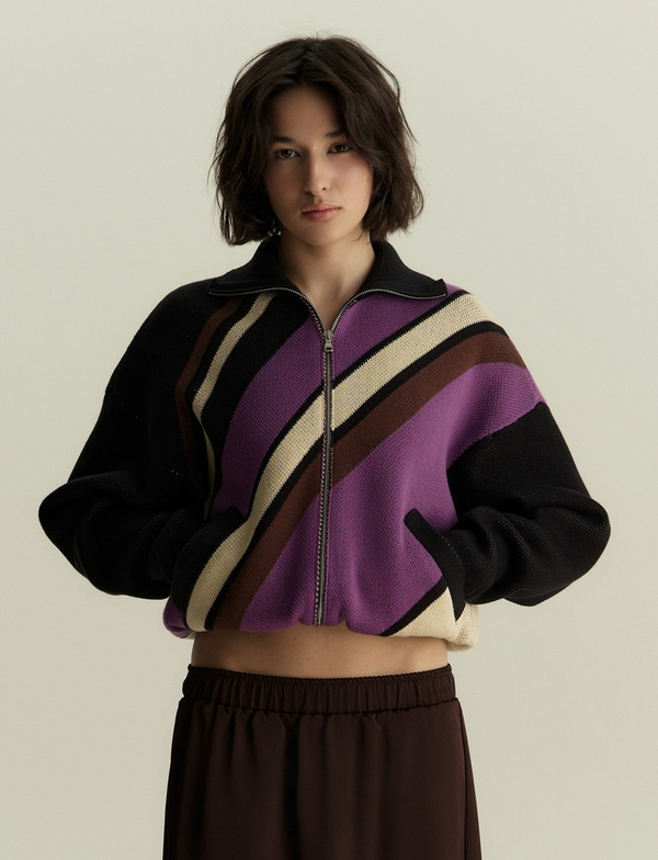 Бомбер с геометрическим узором 1’1’26