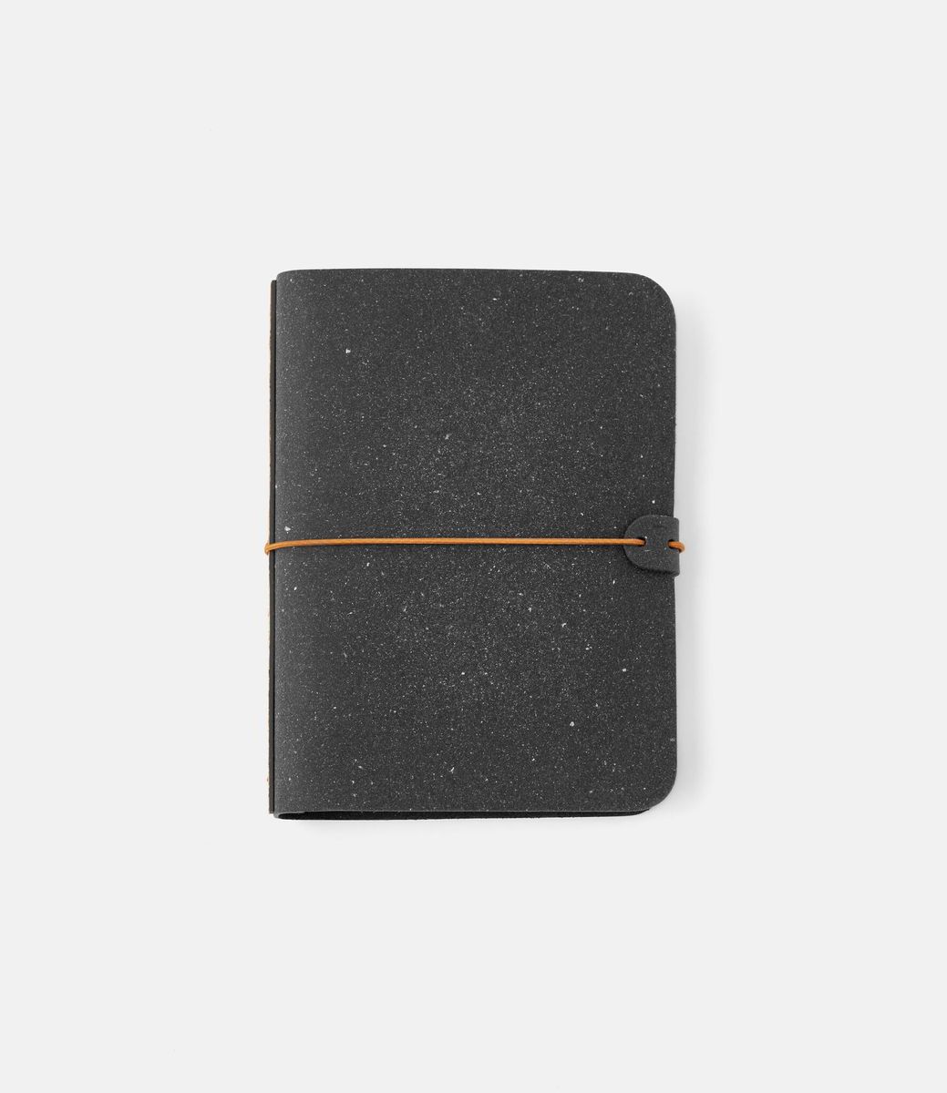Antou Nota Daily Black — модульный блокнот
