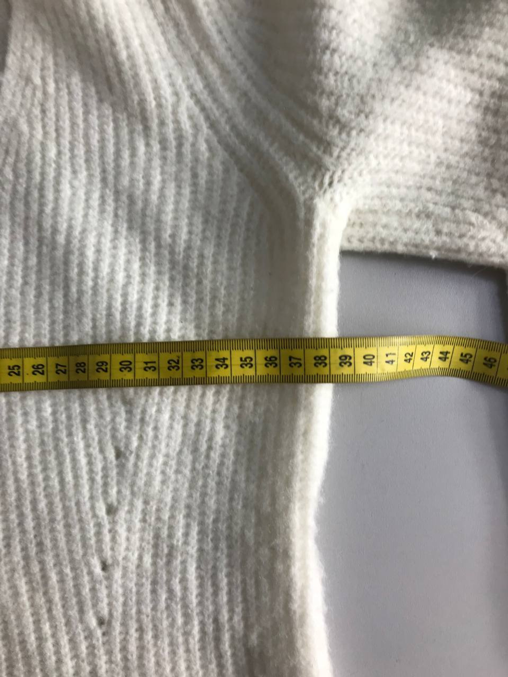 Джемпер Mango базовый из шерсти, маркировка S, визуально 44 размер