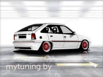 Накладка заднего бампера Opel Kadett