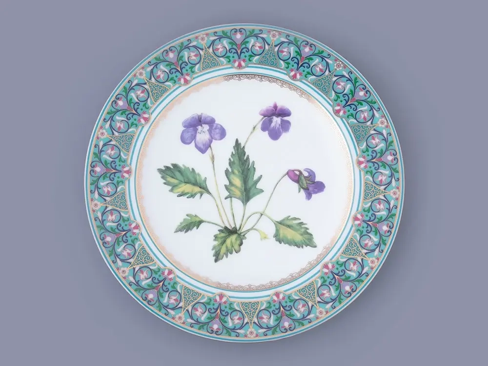 Тарелка декоративная в подарочной упаковке 270 мм, форма Европейская, рисунок Фиалка надрезанная, арт. 81.32669.00.1