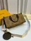 Женская сумка-тоут Louis Vuitton On The Go East West из двух видов канвы Monogram