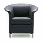 Кресло Wittmann Aura Armchair