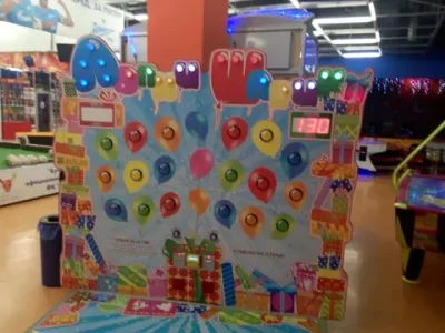 Игровой автомат "Лопни шарик 2" Redemption