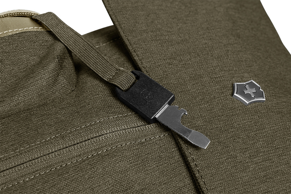 Рюкзак Victorinox Altmont Classic Flapover Laptop 15'', зелёный, 30x12x44 см, 18 л