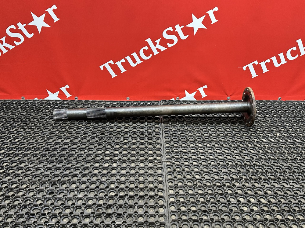 Полуось c блокировкой