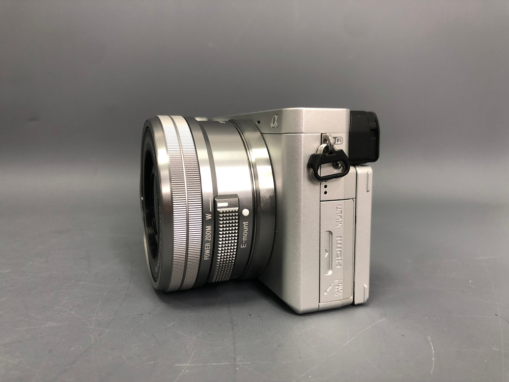 Sony A6400 kit 16-50mm 800 кадров