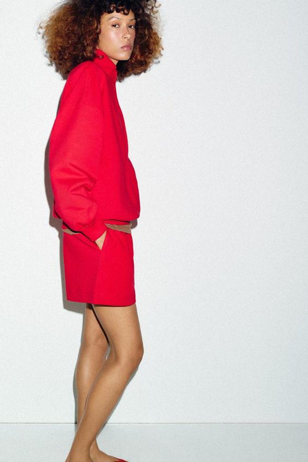 ZARA ШОРТЫ-БЕРМУДЫ НА ШНУРКАХ, КРАСНЫЙ