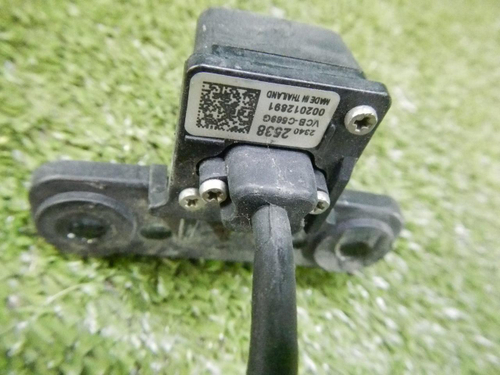 Камера передняя Cadillac Escalade 4 (2014-2020)