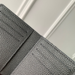 Louis Vuitton Clea Wallet