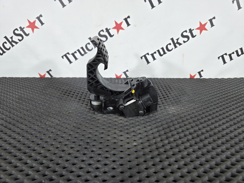 Педаль газа